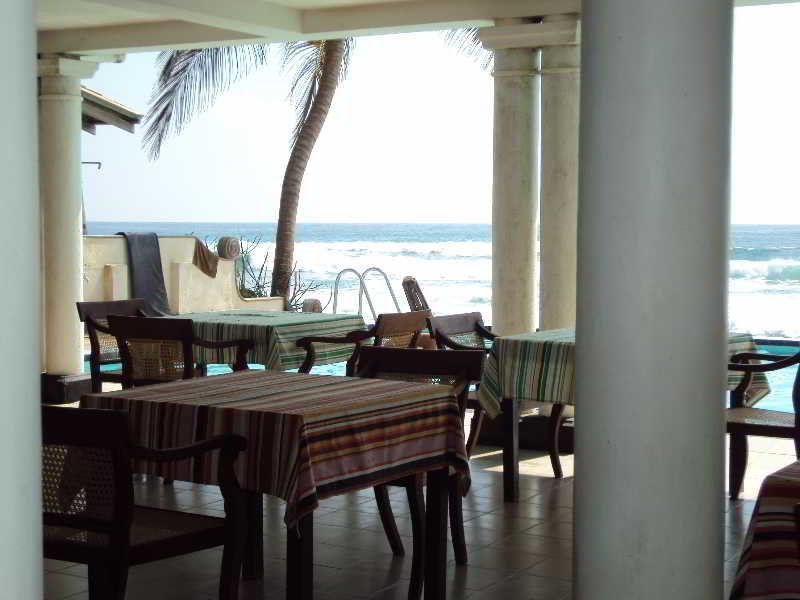 Ap Nippon Beach Hikkaduwa Extérieur photo